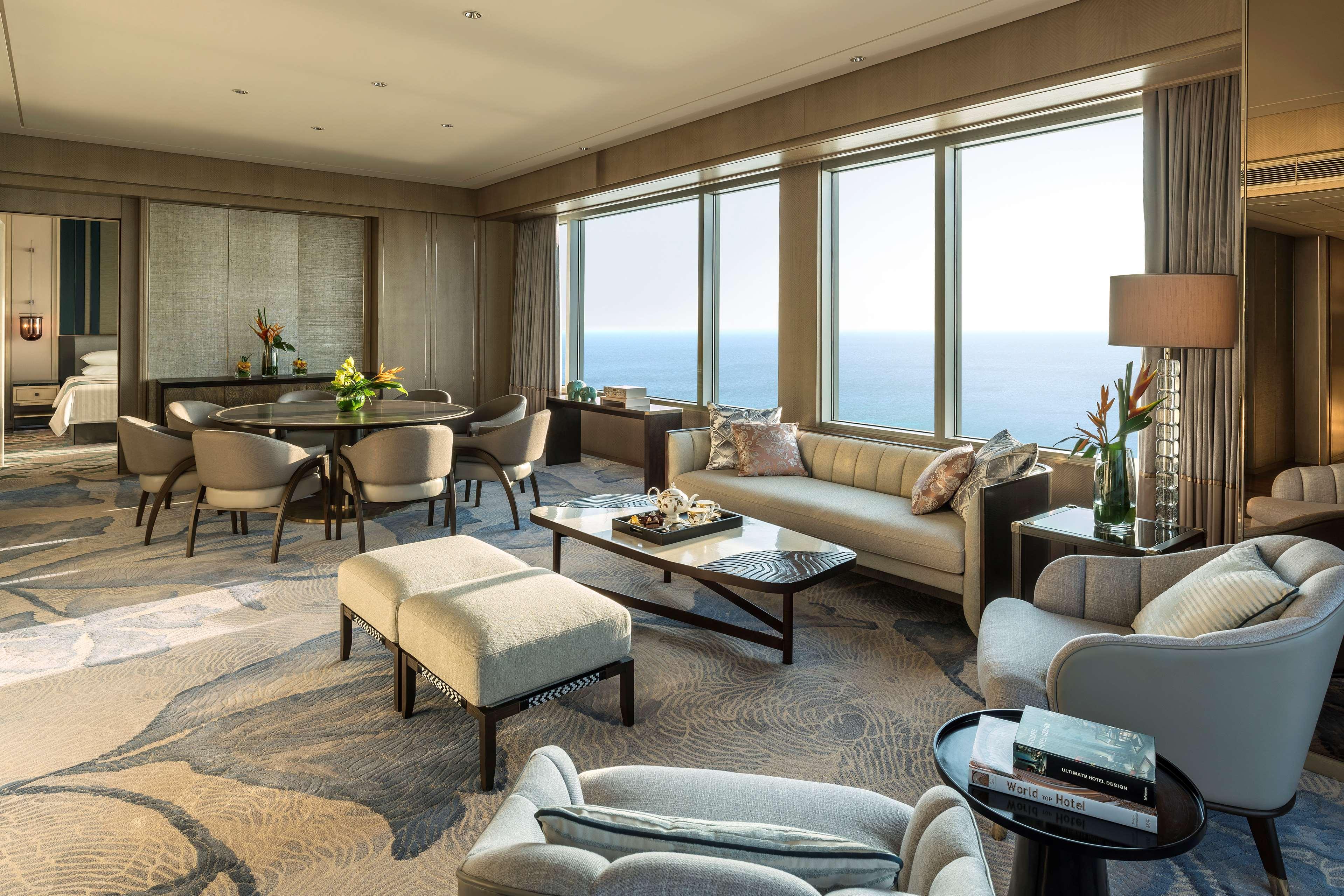 Shangri-La Colombo Exterior photo Presidential Suite