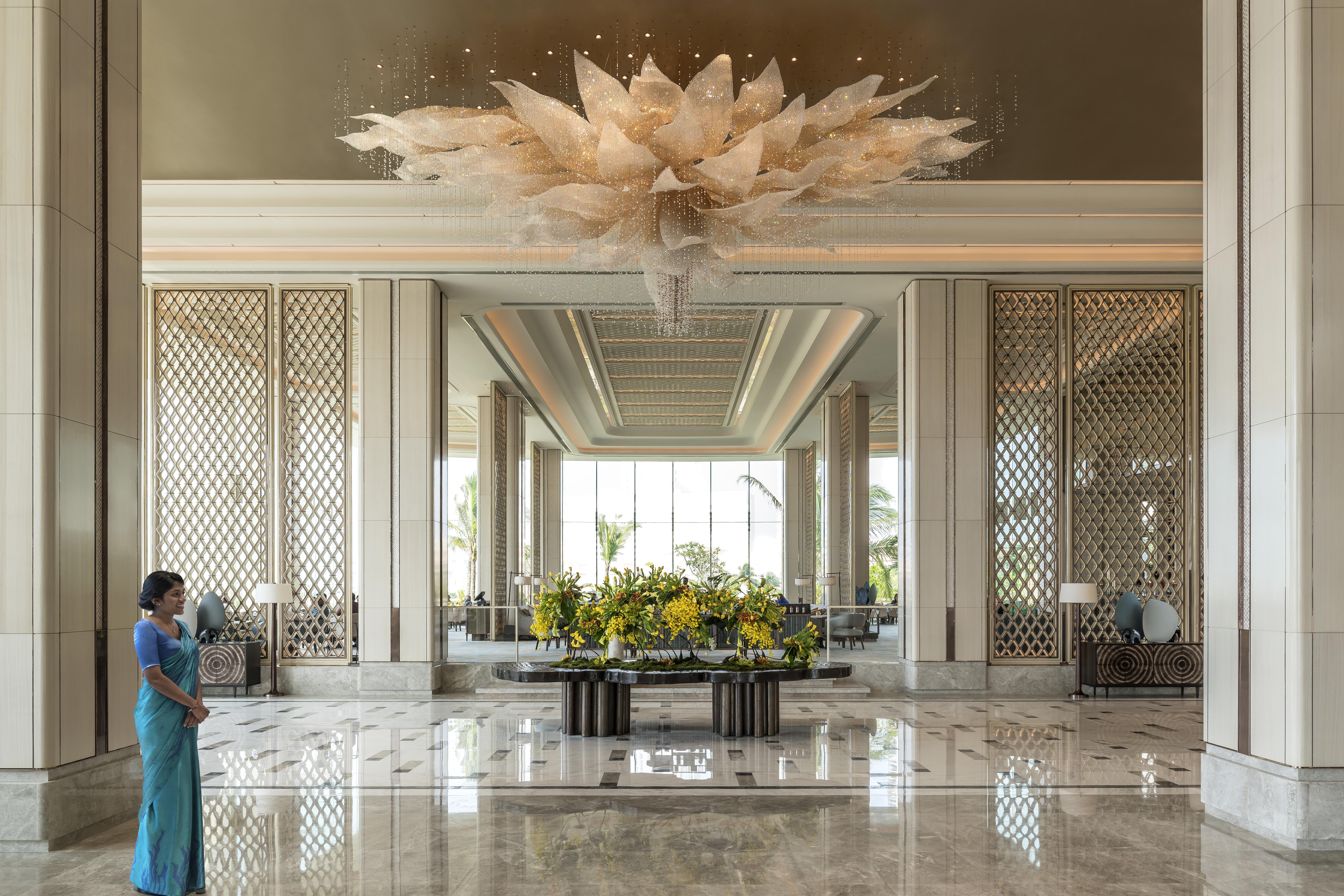 Shangri-La Colombo Exterior photo The lobby of the hotel