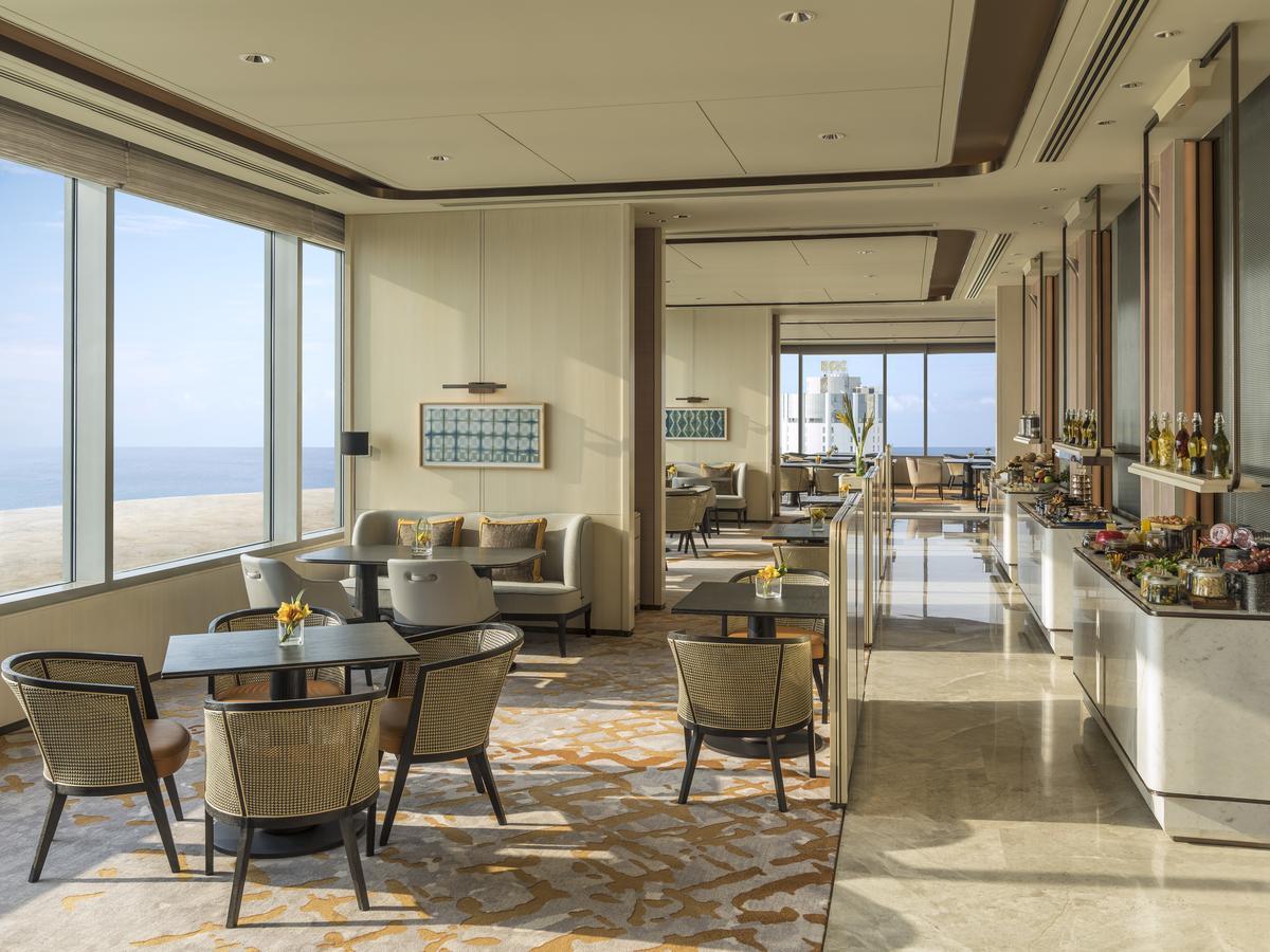 Shangri-La Colombo Exterior photo Club Lounge at the Ritz-Carlton, DIFC